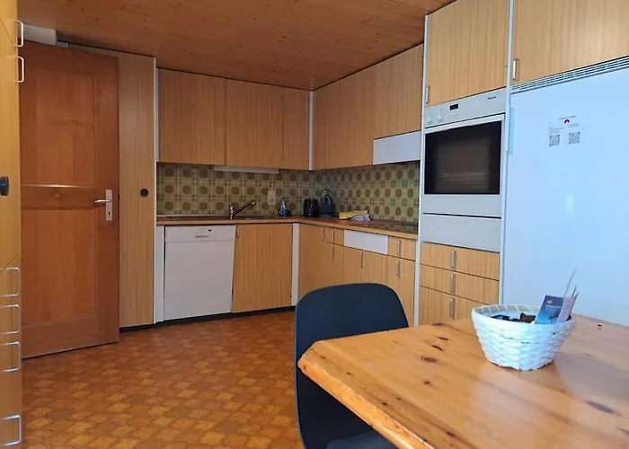 Chalet Engi Apt 1 For Up To 8 People